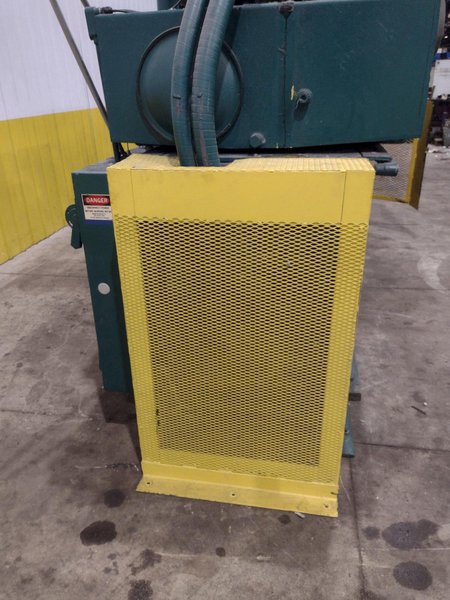 24" X 36" X 96" LONG AMERICAN MODEL #10447 HYDRAULIC HORIZONTAL BALER: YOBRO #24745