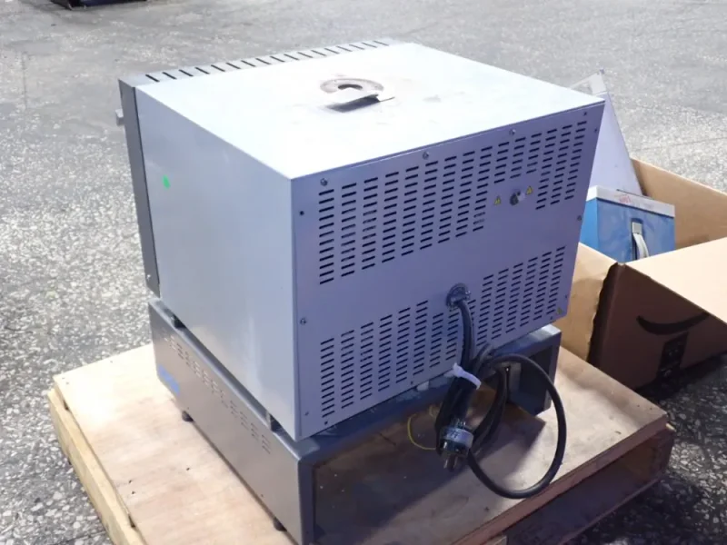 THERMOLYNE 10" X 13" X 7" FURNACE   -  6000