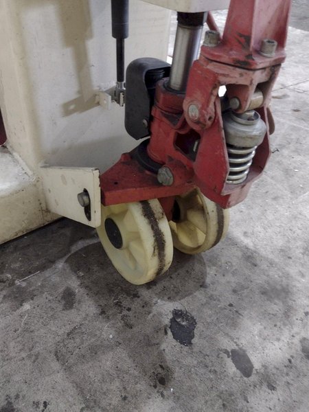(4) 13,000 LBS STERTIL-KONI MODEL ST-1060 HEAVY DUTY MOBILE COLUMN LIFT JACKS: STOCK #23063