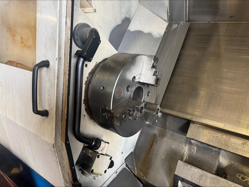 Doosan Puma 400B CNC Lathe, 2006 – Programmable Tailstock