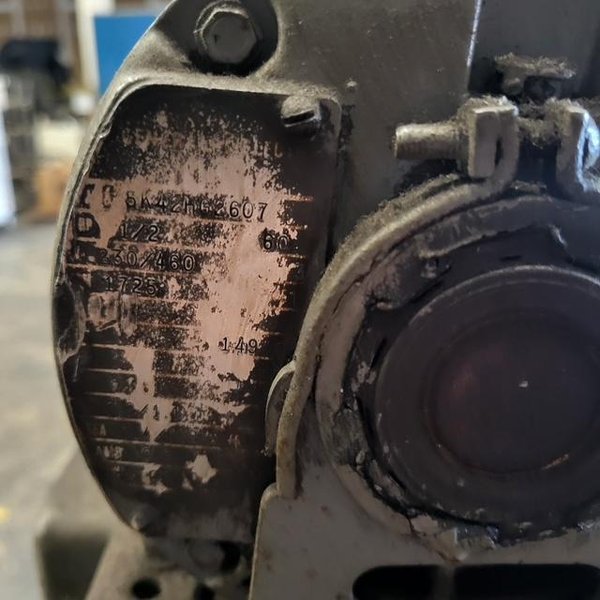 Sunnen Model MBB-1660 Hone