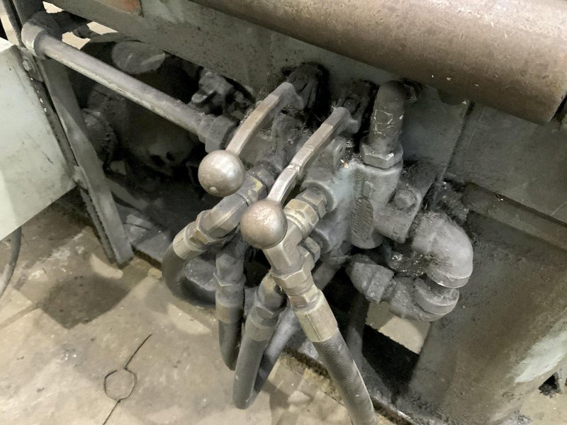 300 TON WATSON-STILLMAN HORIZONTAL DOUBLE RAM CAMBERING MACHINE: STOCK #80725