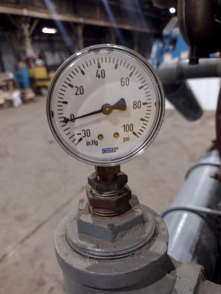 PORTABLE GAS MOTOR SUMP SUCKER &amp; PUMP: STOCK #19224