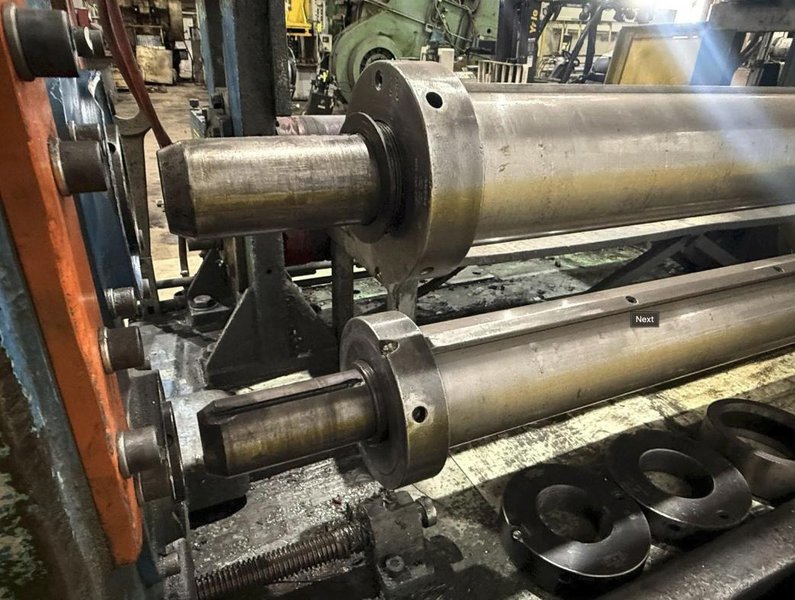 48" X 6" WEAN MOTORIZED SLITTER HEAD FOR SLITTING LINE. STOCK # 0435226