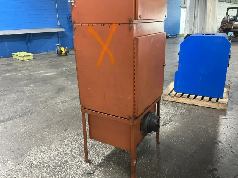 DUST COLLECTOR