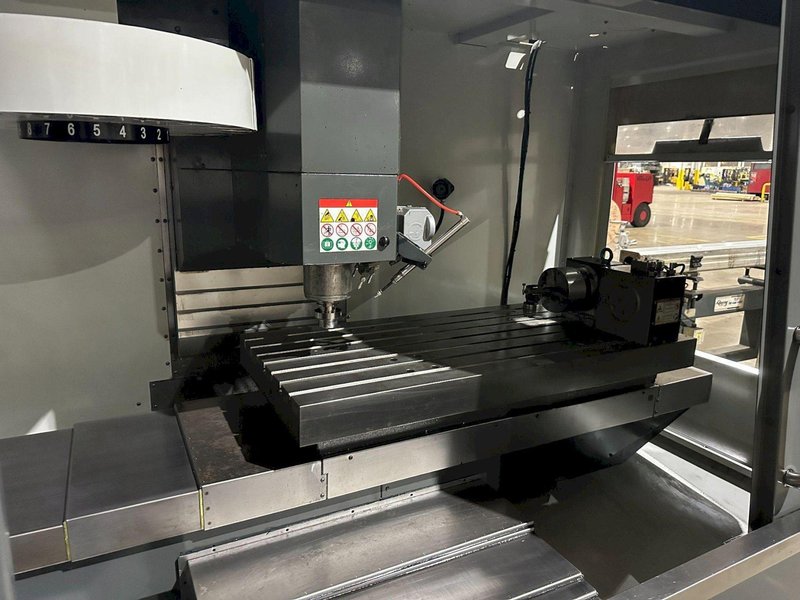 2016 HAAS VF-3YT Vertical Machinery Center