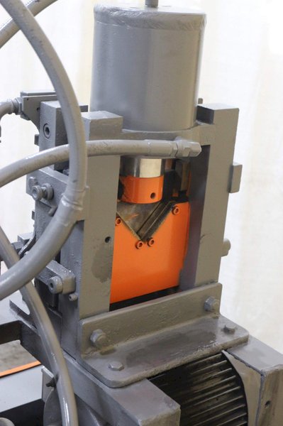 70 TON WA WHITNEY WEBB FLANGE FRAME HYDRAULIC PUNCH: STOCK #65895