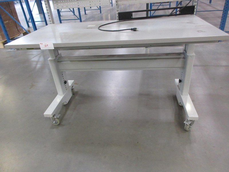 BostonTec Heavy Duty Metal Work Bench with Overhead Light and Adjustable Shelves, Portable- Auction Item
