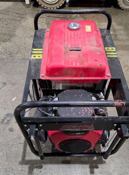 GILLETTE GPE-125EH-3-2 208V 38AMPS GENERATOR USED