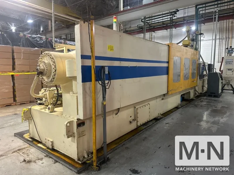 937 Ton 162.26 Oz Goldstar IDE850EN Injection Molding Machine, 1994