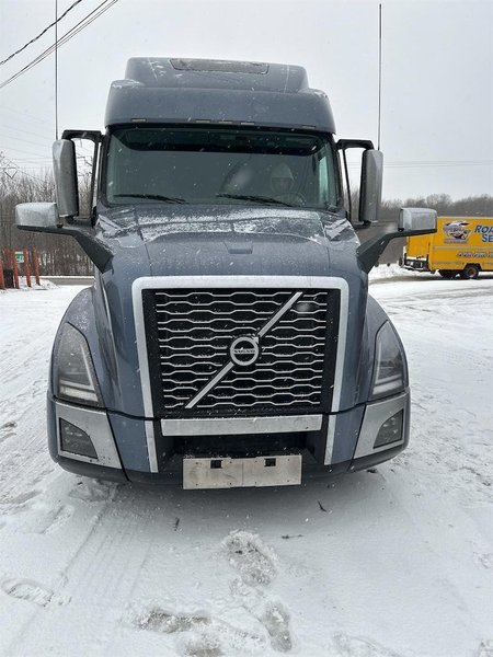 2021 Volvo VNL64T860 Stock #229000