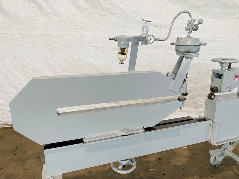 52&quot; X 10 GA BY GEORGE MODEL CS5273 ROTARY CIRCLE SHEAR. STOCK # 0737621