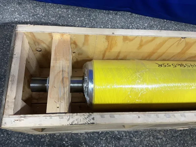 84.5” NON-WOVEN ROLL ASSEMBLY  -  1014586555r