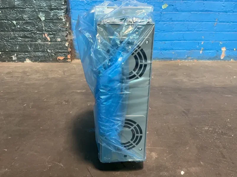 Mitsubishi 9 Kw Servo Drive Unit - Mds-c1-v1-90-n