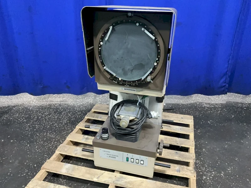 MITUTOYO 12” OPTICAL COMPARATOR   -  PJ 300H