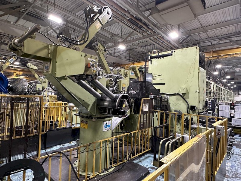 220 TON AIDA #NCI-200(2) PRESS LINE, COMPLETE WITH CWP SPACE-SAVER COIL FEED LINE: STOCK #22209