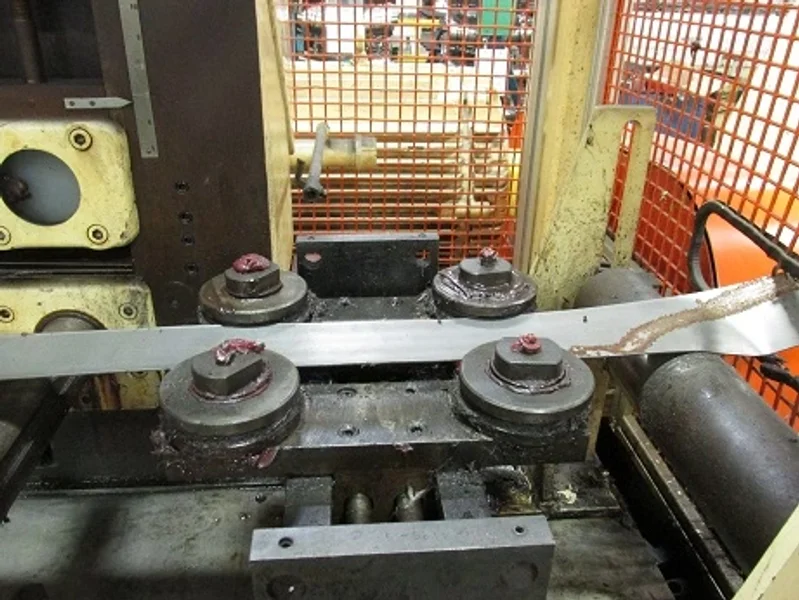 YODER M2 1/2 | Roll Formers