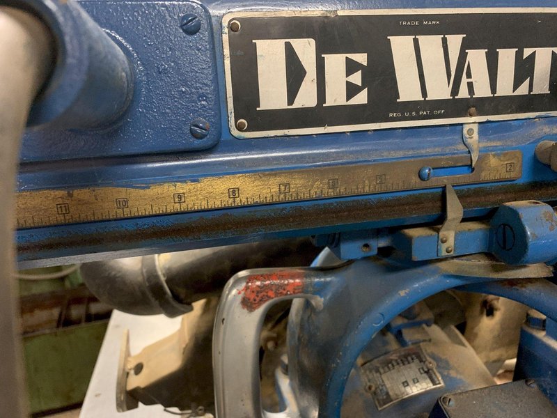 Dewalt Model GE-66 Radial Arm Saw