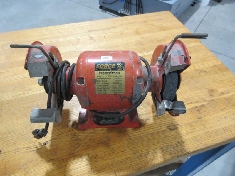 Force International Double End 6&quot; Bench Grinder, 1/2&quot; Diameter Shaft- Auction Item