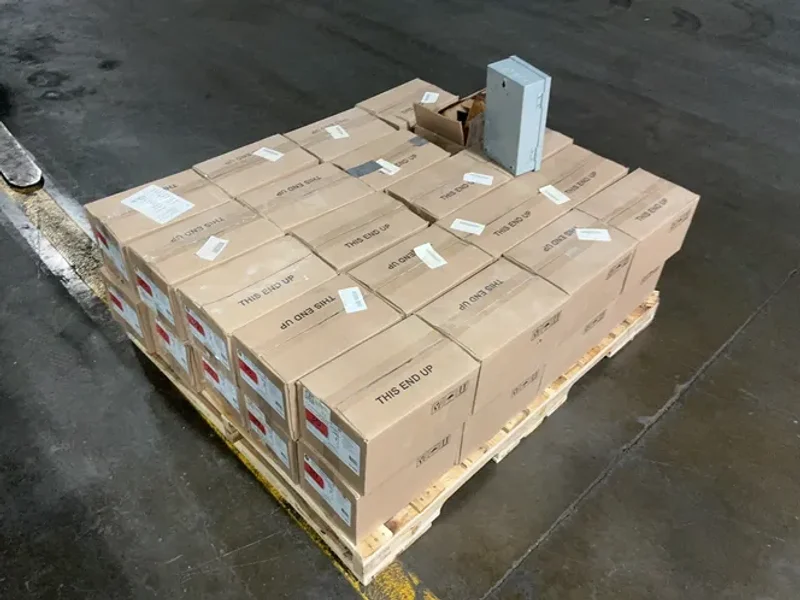 Ge ABB 30 Amps  Heavy Duty Safety Switch  - Thn3321