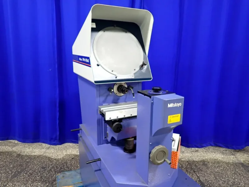 MITUTOYO 16" OPTICAL COMPARATOR   -  PH-A14