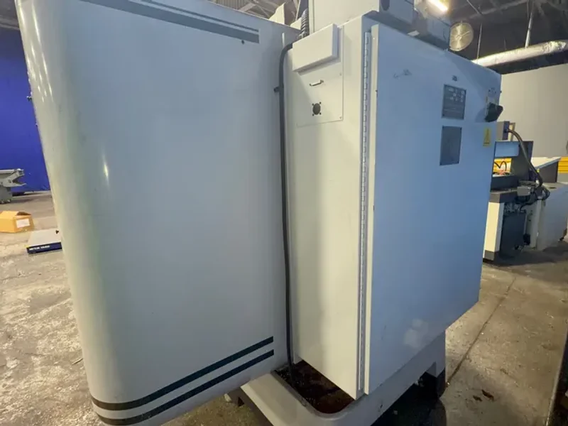 MILLTRONICS 12” X 40” CNC VMC  -  VM16