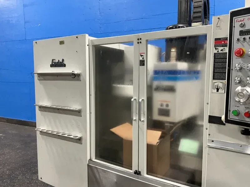 FADAL ENGINEERING 16” X 36” CNC VMC   -  904-1