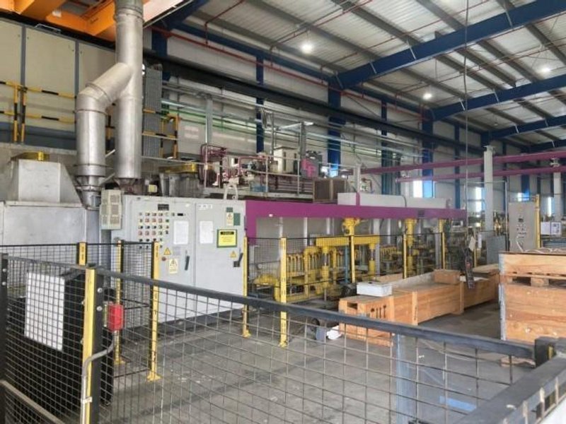 1370 MT SUTTON OIL HYDRAULIC DIRECT EXTRUSION PRESS (14123)