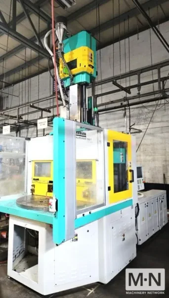 220 TON 16 OZ ARBURG MODEL 1500T-2000-800 VERTICAL CLAMP AND INJECTION MACHINE MFG 2015 ** LOW HOURS