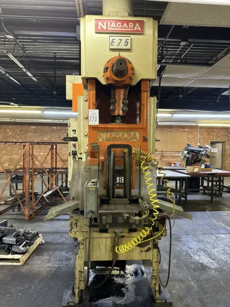 NIAGARA 75 TON OBI PRESS, S/N 44061, STOCK# 14214J