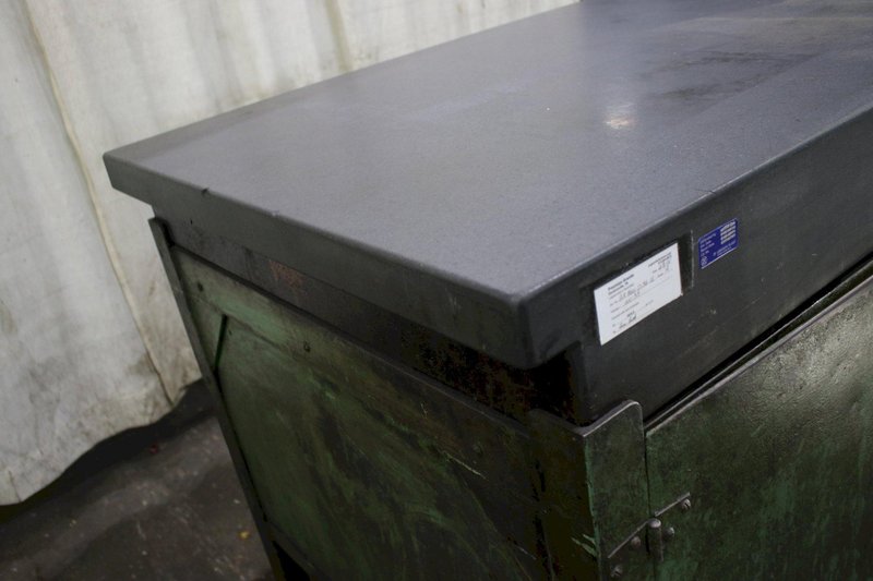 48&#039; X 36&quot; X 6&quot; RAHN GRANITE PLATE: STOCK #75789