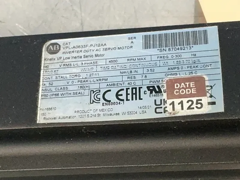 Allen-bradley 4500 Rpm Servo/motor - Vpl-a0633f-pj12aa