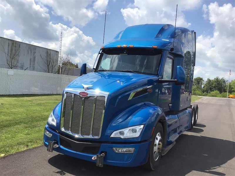 2023 Peterbilt 579 1XPBDP9X9PD854346