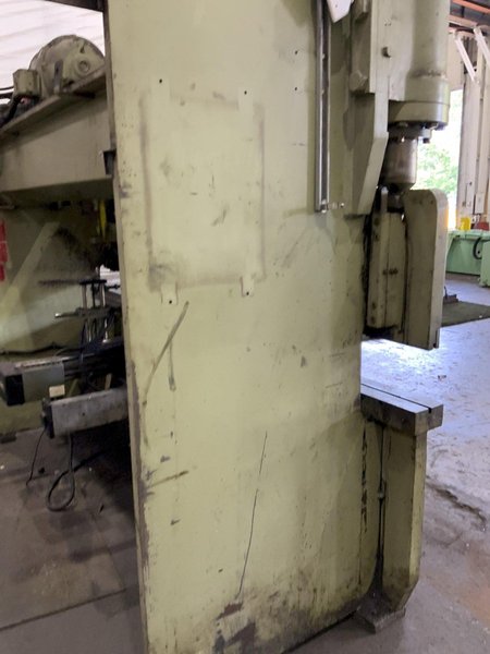 90 TON X 10' PACIFIC: MDL J90-10 HYDRAULIC PRESS BRAKE: STOCK #81216