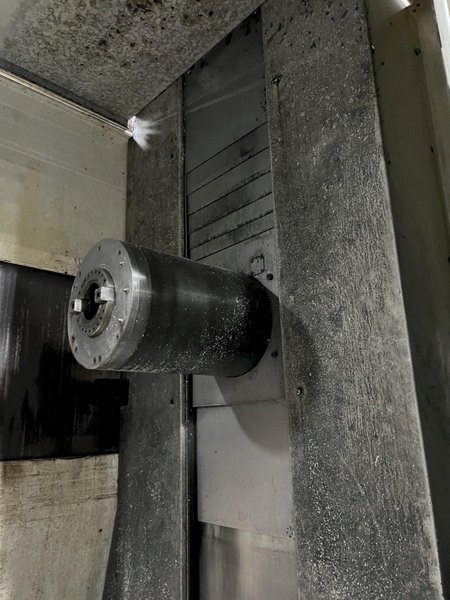 Hyundai Wia #KH1000, CNC horizontal machining center, 82.6&quot; X, 53.1&quot; Y, 55.1&quot; Z, 8000 RPM, 35 HP, CT50, Fanuc, 2010 - LOW PRICE