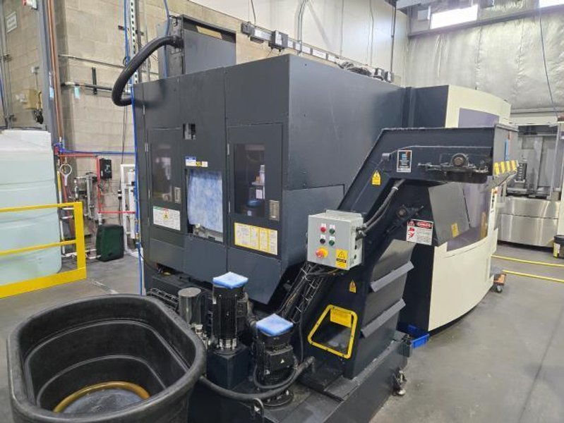 Used 2011 Makino a51nx CNC Horizontal Machining Center For Sale