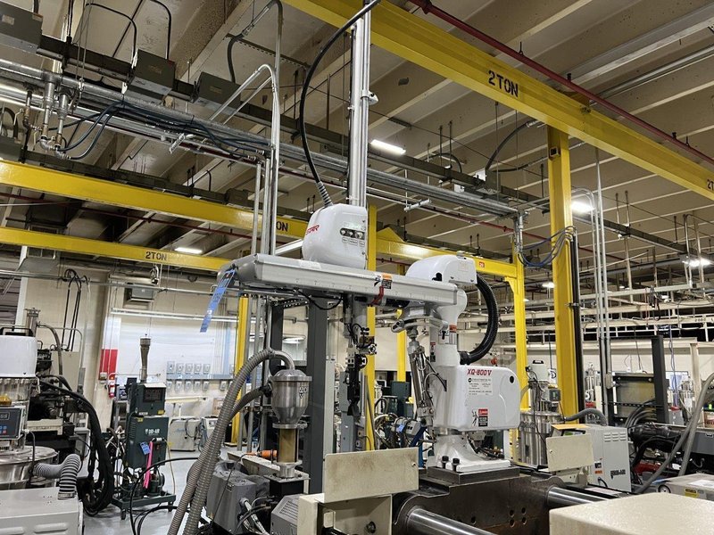 Nissei Used FNX110IIIA-12A Injection Molding Machine, 121 US Ton, 4.3 oz., yr. 2018