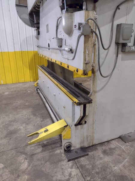 150 TON X 10' DRIES AND KRUMP CHICAGO MODEL #410-D MECHANICAL PRESS BRAKE: YOBRO #24980