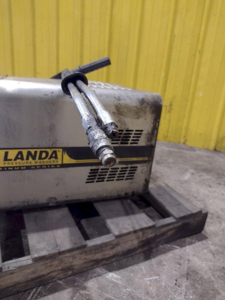 LANDA MODEL #SEA4-3000 POWER PRESSURE WASHER: YOBRO #25383