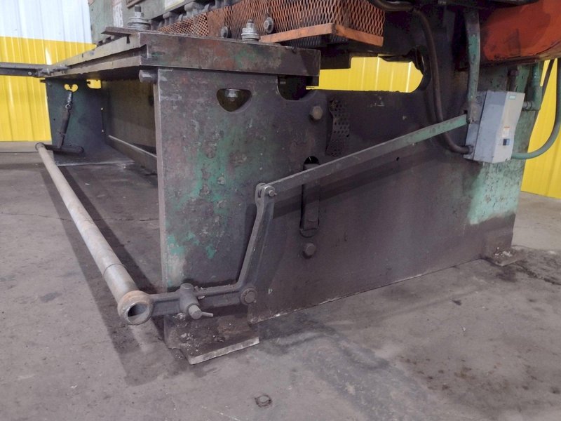 10&#039; X 1/4&quot; CINCINNATI MODEL #1810 MECHANICAL POWER SQUARING SHEAR: STOCK #19012