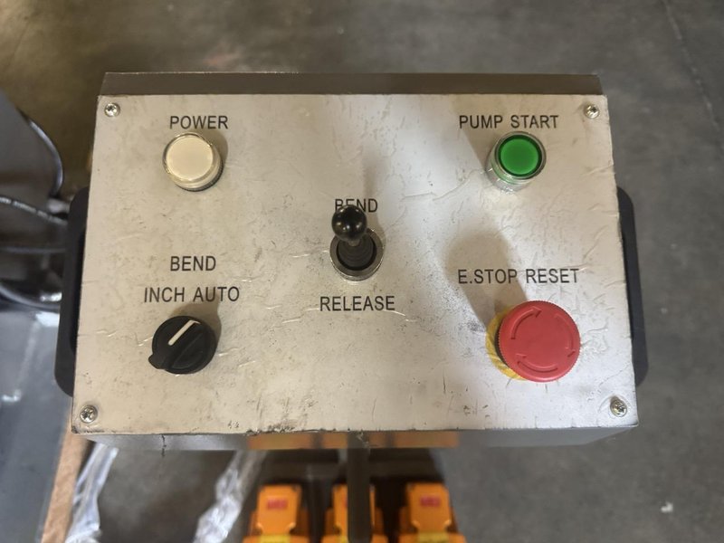 GMC Machinery HBB-0410 4′ x 10-Gauge Heavy Duty Hydraulic Box &amp; Pan Finger Brake, 2025