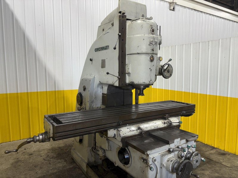 #4 CINCINNATI MODEL #425-20 VERTICAL MILL MILLING MACHINE: YOBRO #24005