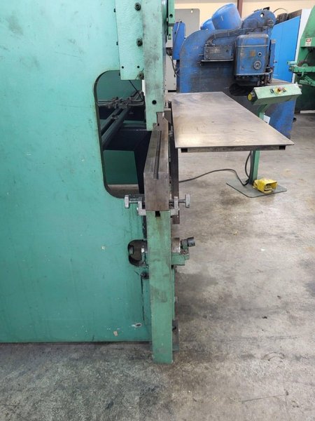 65 TON X 8FT Piranha 6508 Press Brake, 2000