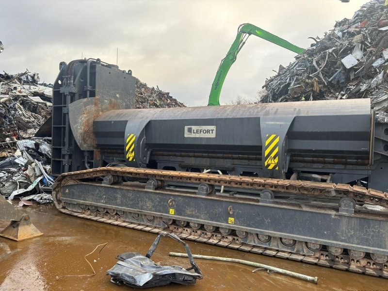 1250 TON LEFORT TRAX
