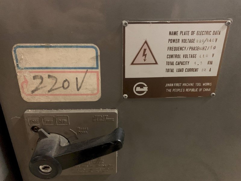 14" x 40" KINGSTON Model HQ1440 Manual Engine Lathe