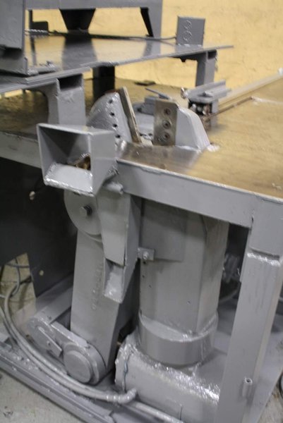 RACINE HYRAULIC CHAIN CUTTING ALLIGATOR SHEAR: STOCK #65910