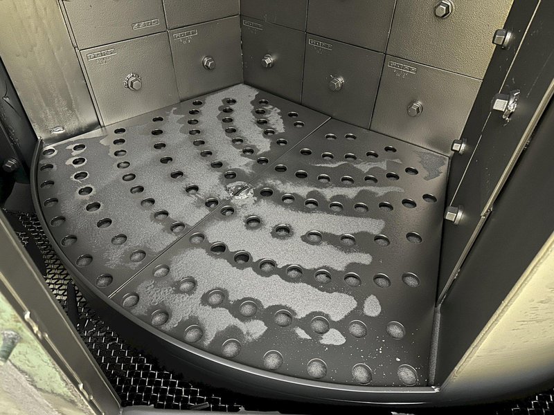 36&quot; X 72&quot; GOFF MODEL #3672D SPINNER HANGER SHOT BLAST CLEANING SYSTEM, NEW 2006: STOCK #22470