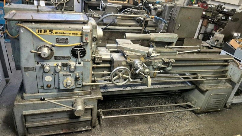 16&quot; X 52&quot; H.E.S. MODEL HN-400 GEARED HEAD ENGINE LATHE. STOCK # 1111625.