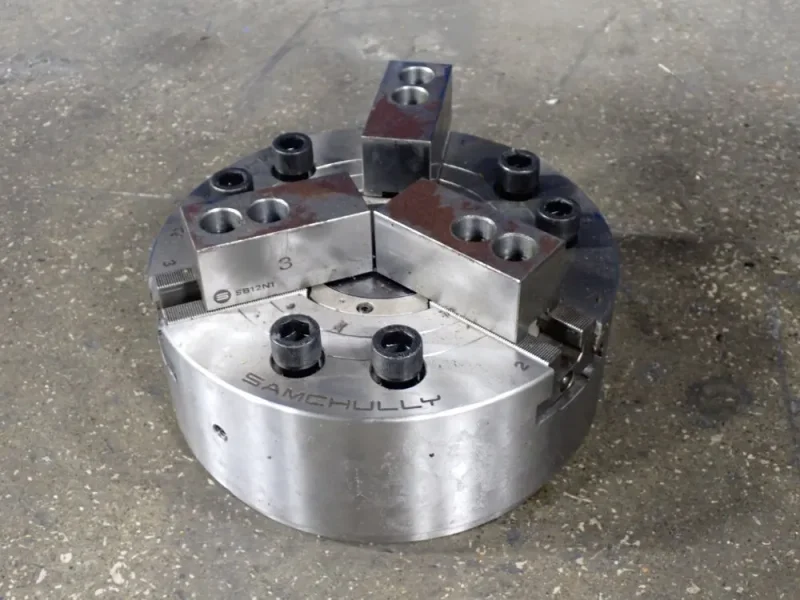 SAMCHULLY 12" 12" 3 JAW CHUCK  -  MH-212
