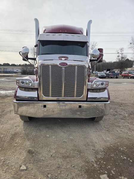 2022 Peterbilt 567 804174